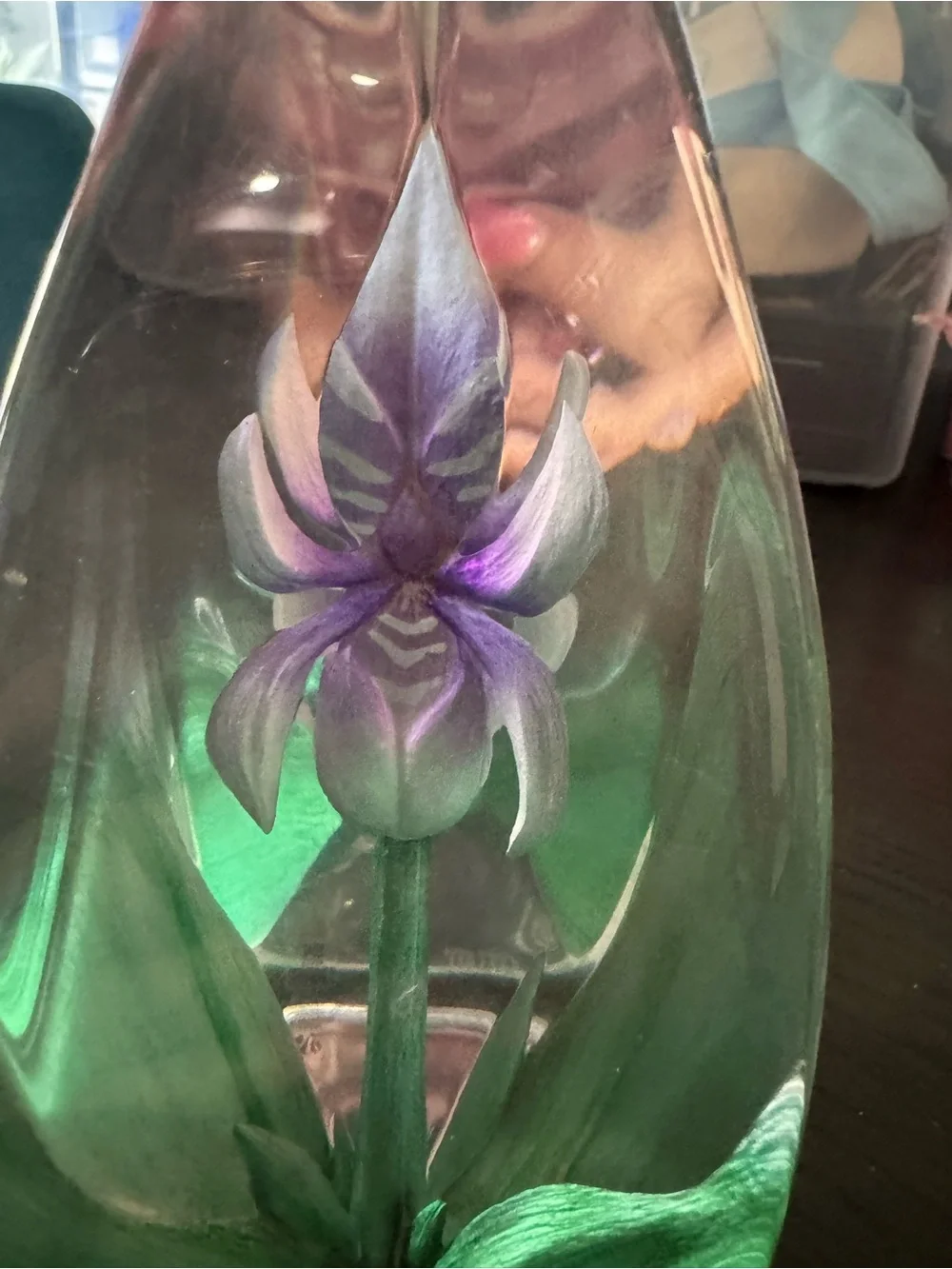 Source Unknown art glass